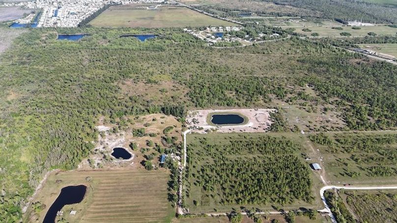 DJI_20251206101410_0100_D