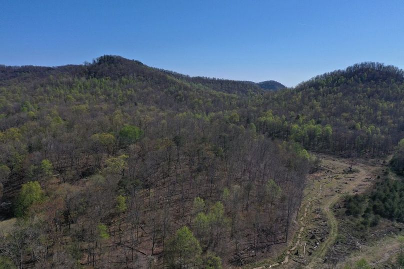 006 the west most valley looking to the south