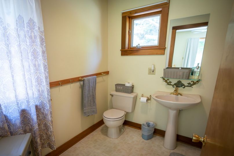 Tompkins_38.42_Shea_Photos_34