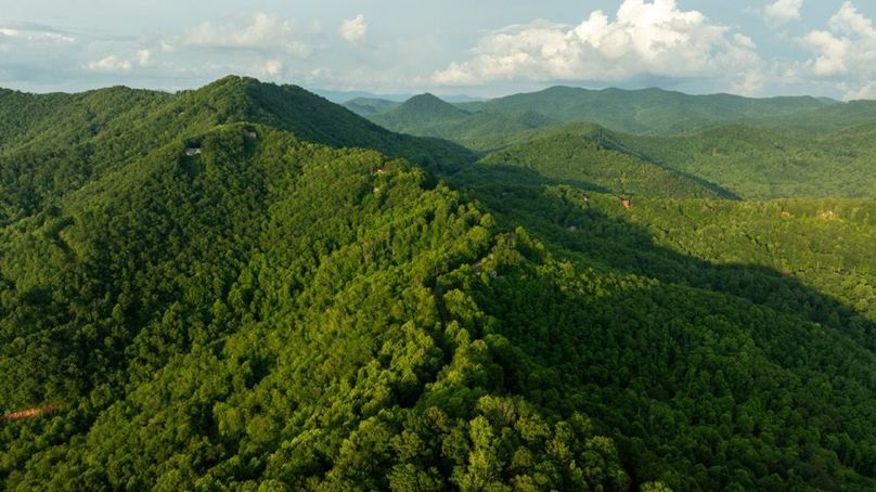 99 Featured_ProPhoto-98