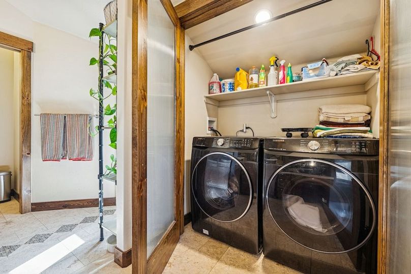 27-web-or-mls-125 Quaking Aspen Rd -27