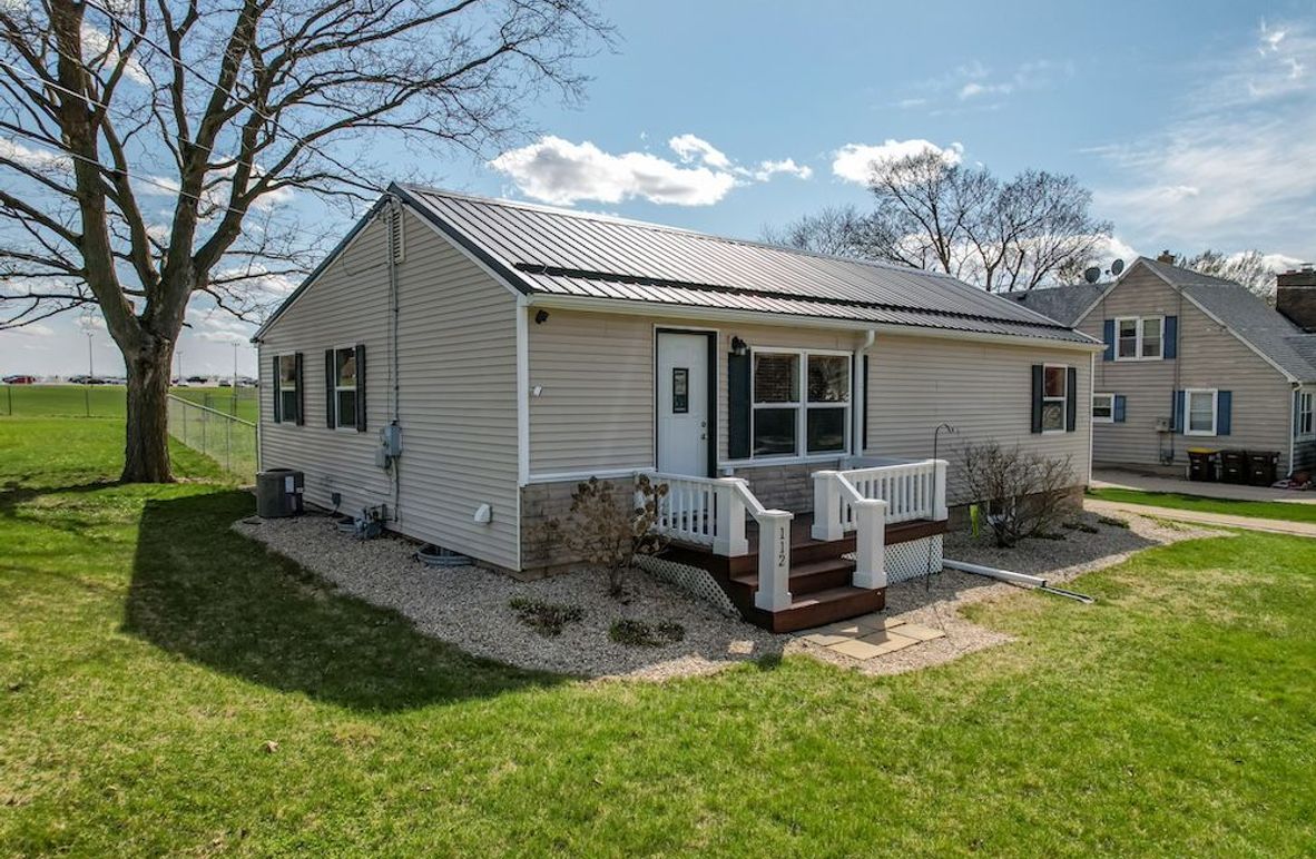 112 Grant St Stillman-02