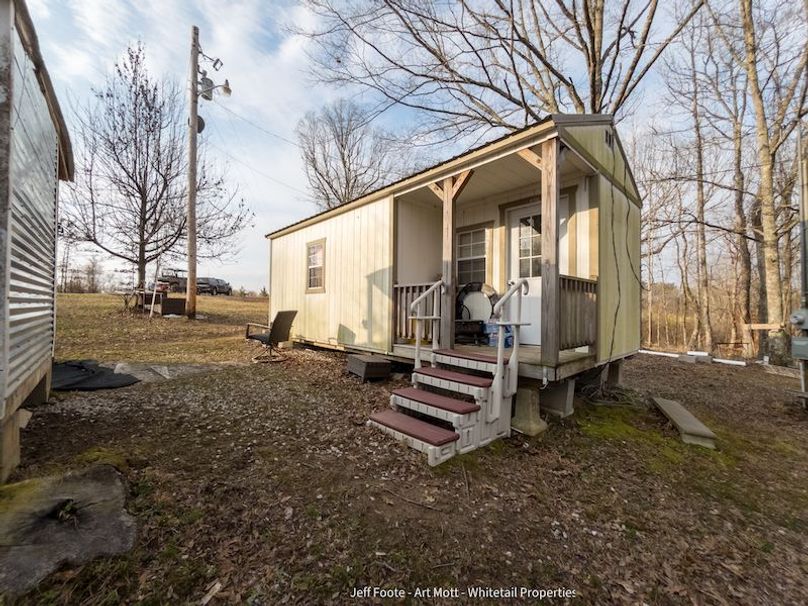 Holmes County - 108 - Rodriguez-18