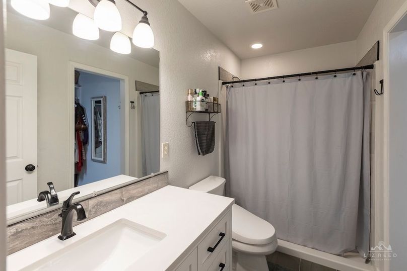 3271 Wheat Grass Dr-15