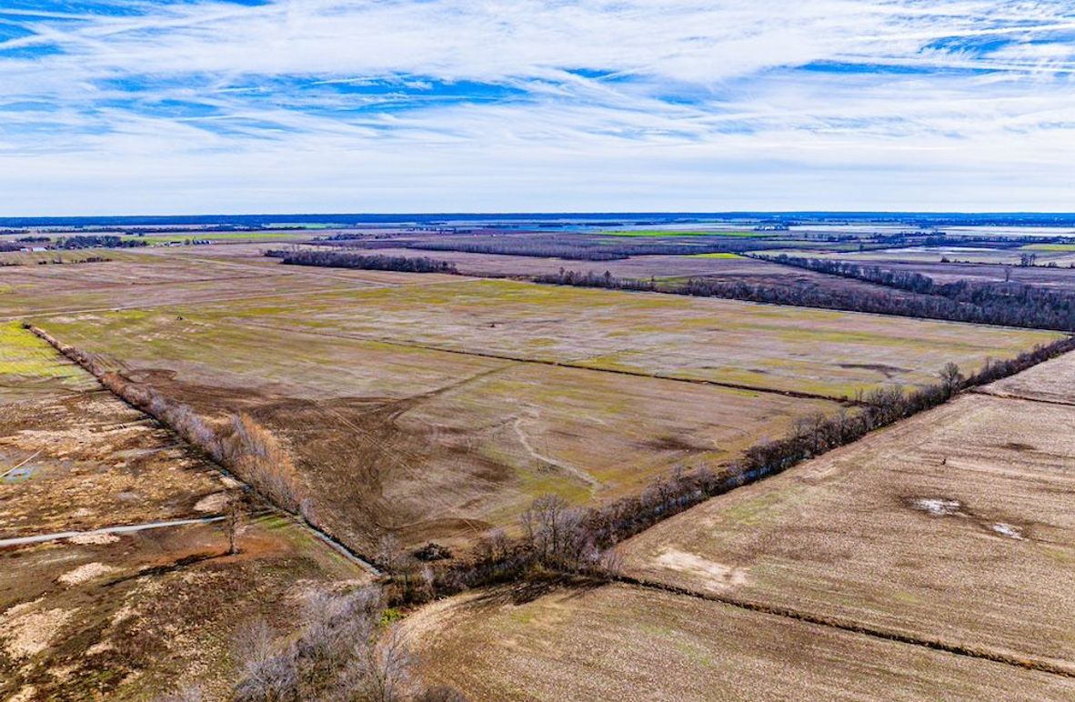 Copy of Lake 381.37-01