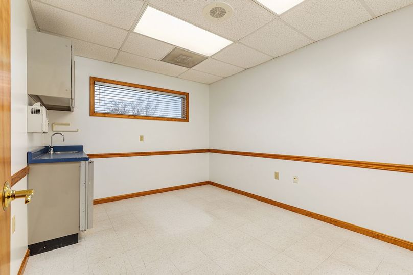 12-2E6A1006_ 1001 Sushruta Dr - Absolute Altitude - 10 - 2025 -10