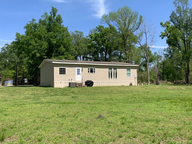 B06AF6C1-828A-4CA1-A994-3D69BCC1CEF0_1_105_c