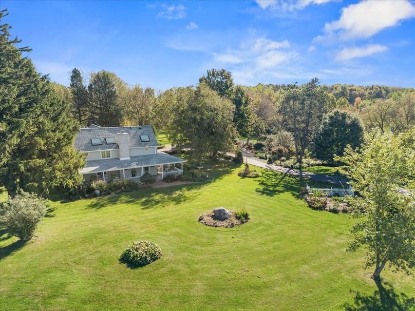 09-DJI_20251009111406_0627_D