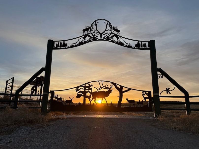 0_Pratt Ranch Entrance Gate