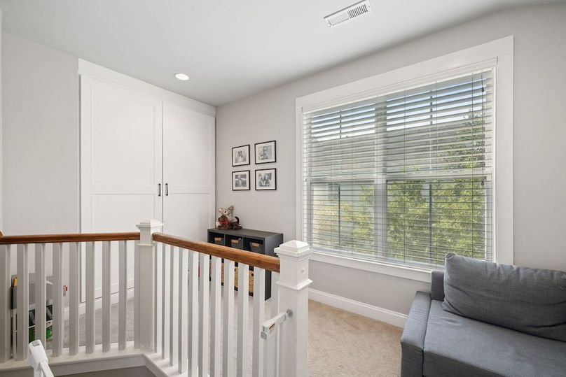 29-web-or-mls-Barclay Media Co_-18