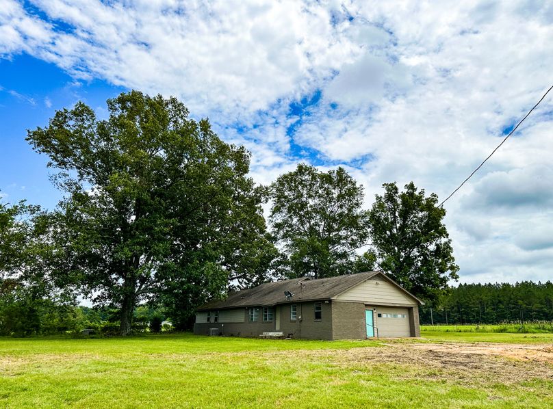 Chickasaw 2.3 w Home-08