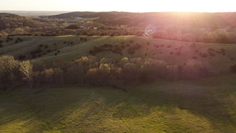 FREMONT CO. IA 77.12 +_-_53