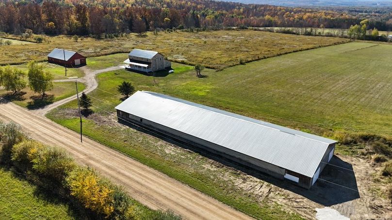 49 DJI_20251007024954_0002_D