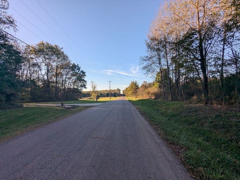 PXL_20251001_220525436