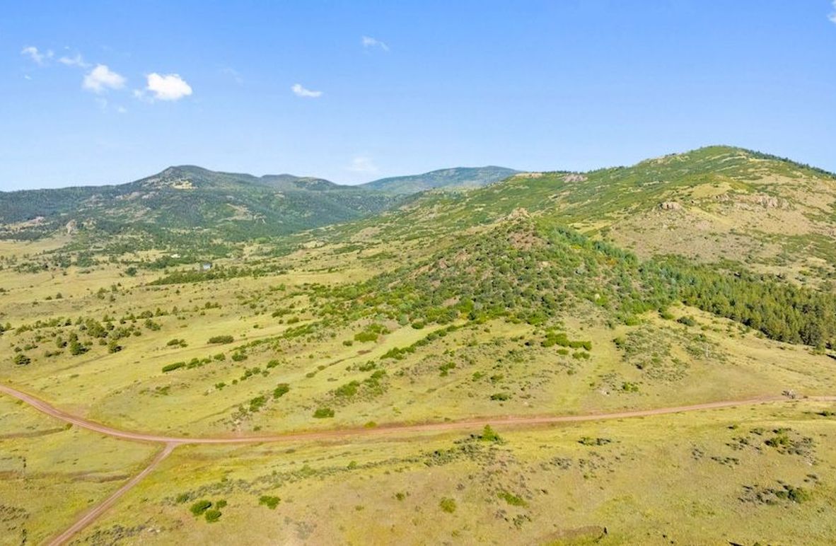 DJI_20250918095201_0003_D