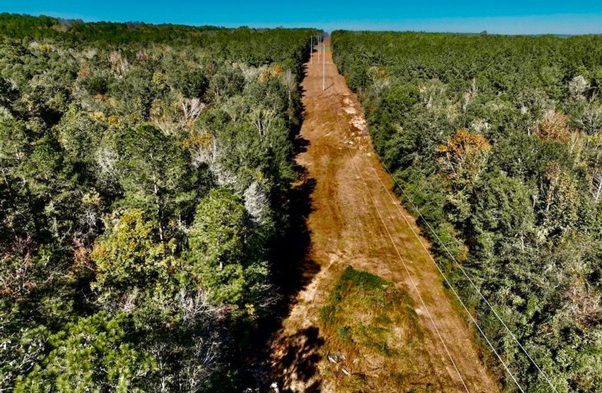 3C8D54BA-C44E-418E-8A64-688195B757C5_1_105_c