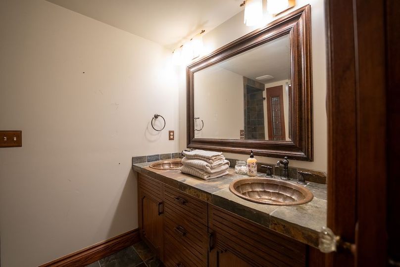 Lapeer MI 170 Featured_Pro Photo-3