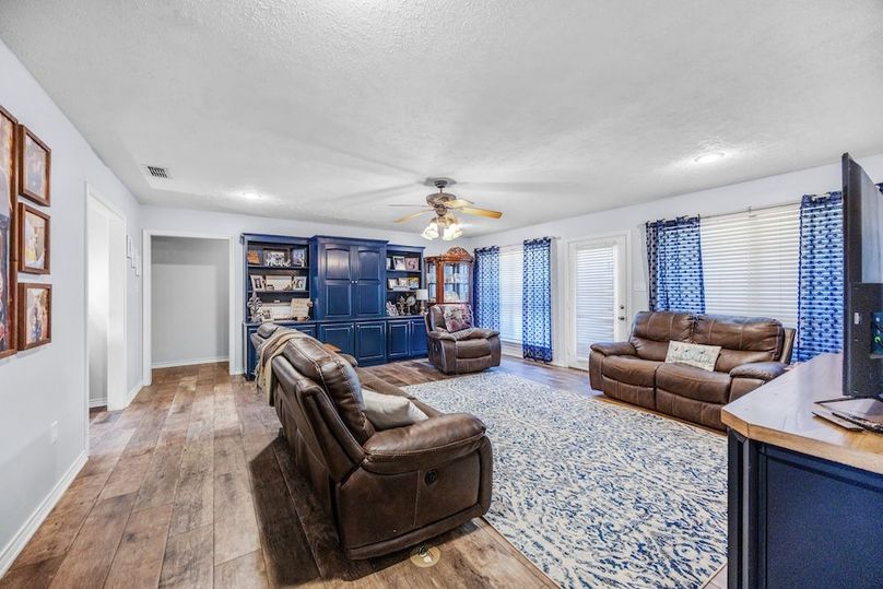 7 Pics for Fiver - Rusk co 67ac-15