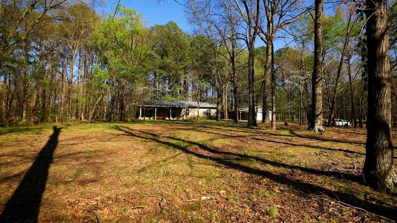 WILLIAMSON, IL 65.00_00_06_22.Still001