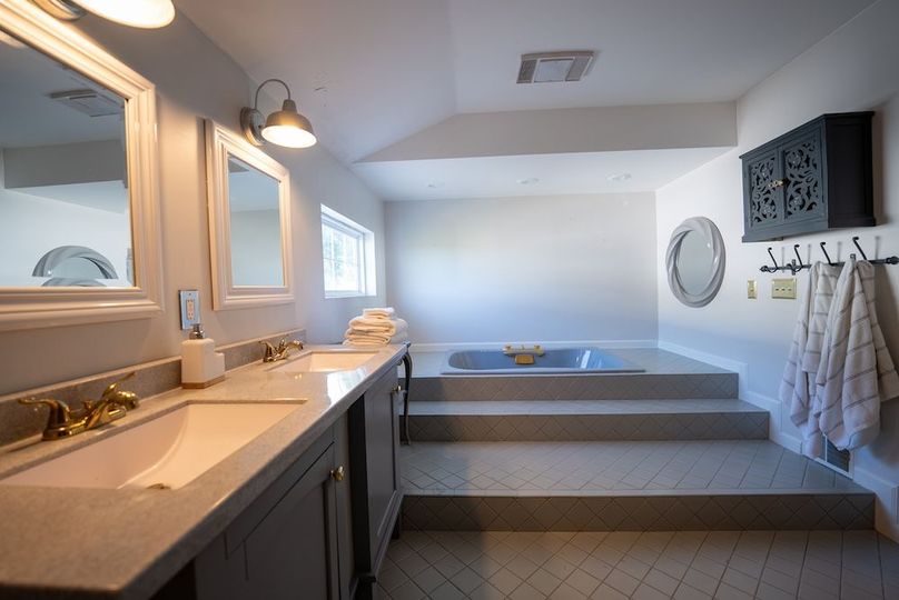 Lapeer MI 170 Featured_Pro Photo-8