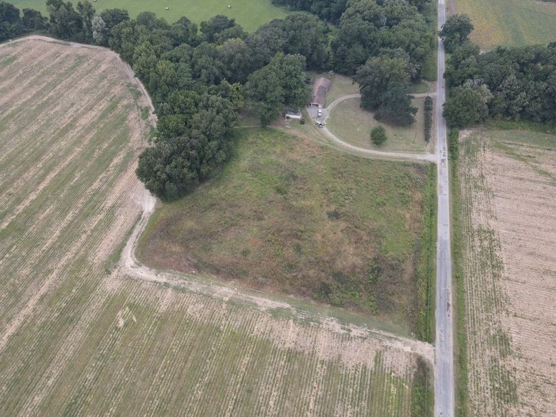 dji_fly_20250828_174240_665_1756420970370_photo