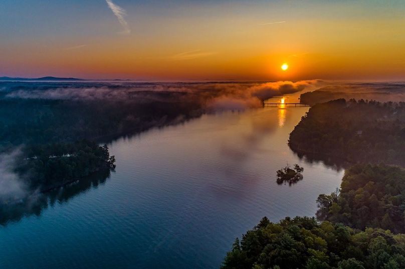 14 Lake Rhodhiss Sunset