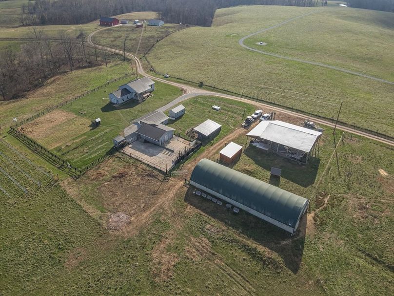 20-DJI_20251201112400_0002_W