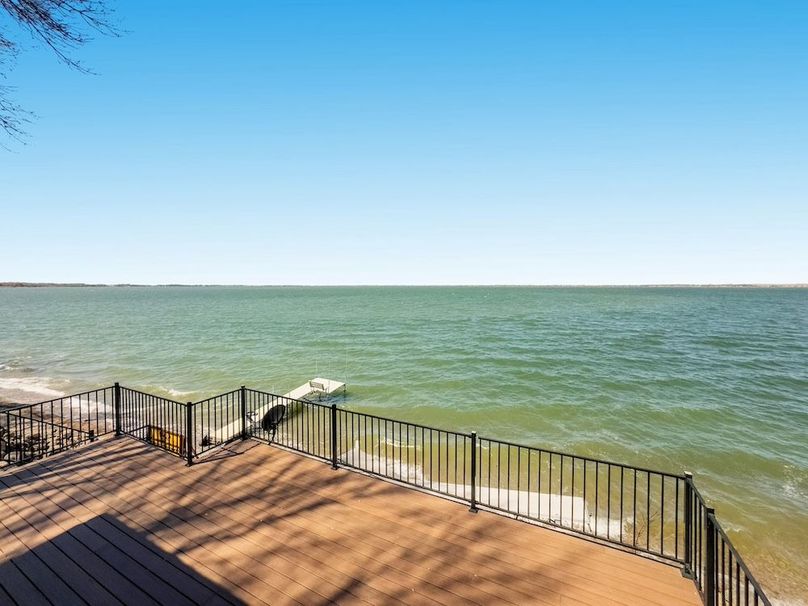 24-web-or-mls-120 SE Lake Dr-108