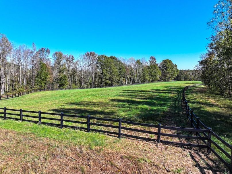 dji_fly_20251020_135142_0233_1761002412655_photo