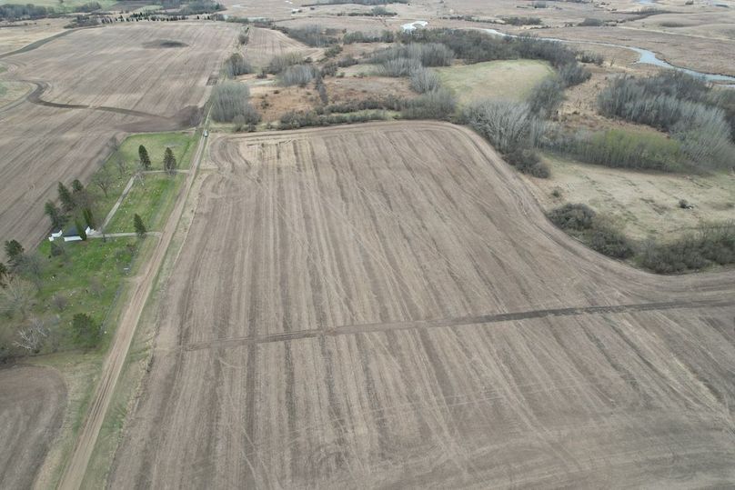dji_fly_20260428_155920_253_1777410312571_photo