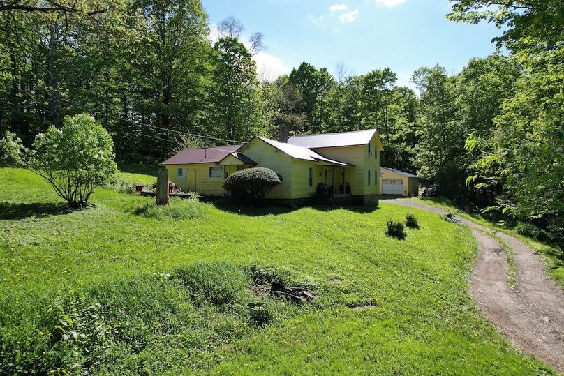 Chemung_116.3_Stamm Photo 70