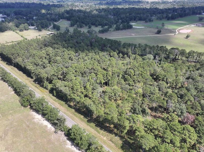 dji_fly_20250929_130436_0564_1759177336381_photo