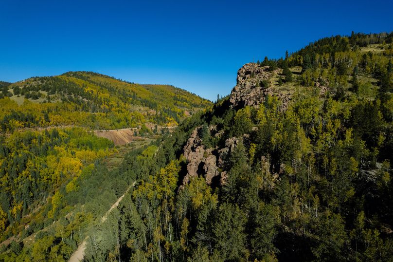 Teller Co 4.65 Thomas - 07 Cliff View