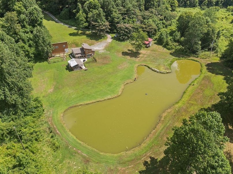 24-web-or-mls-4928 Yellow Creek Rd 022