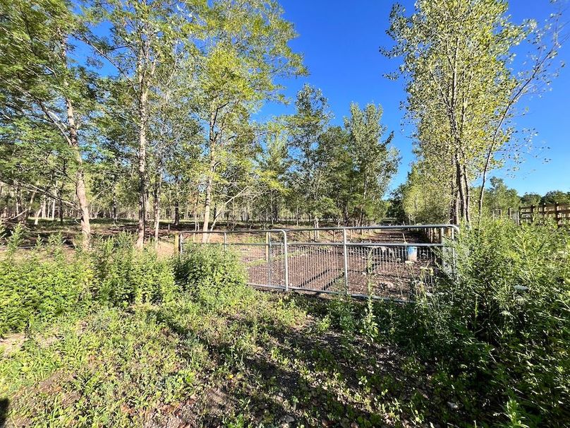 Ontario_19.1_Schmucker_Photos_17