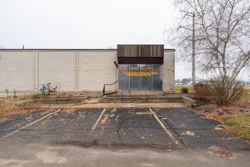 Winnebago 2.05 (Flee Market)_55