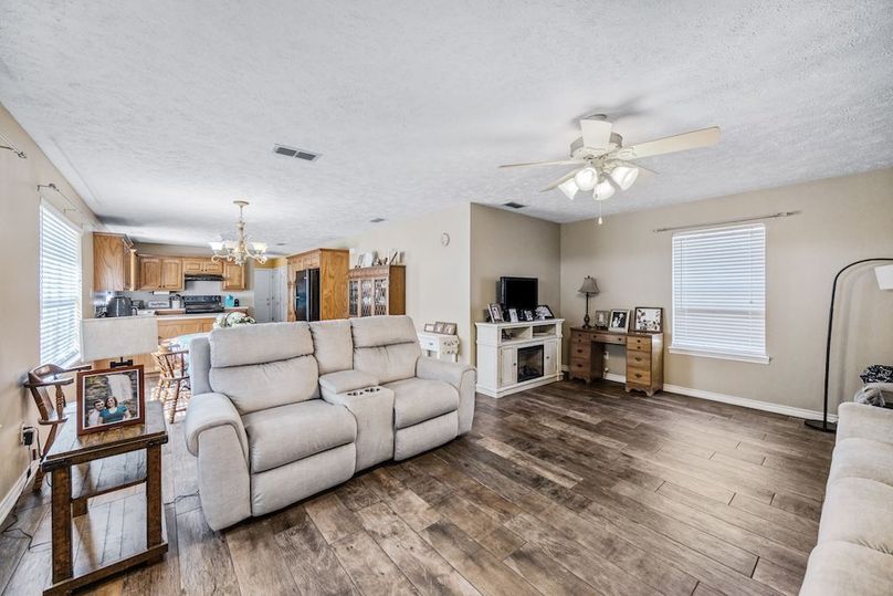 23 Pics for Fiver - Rusk co 67ac-05