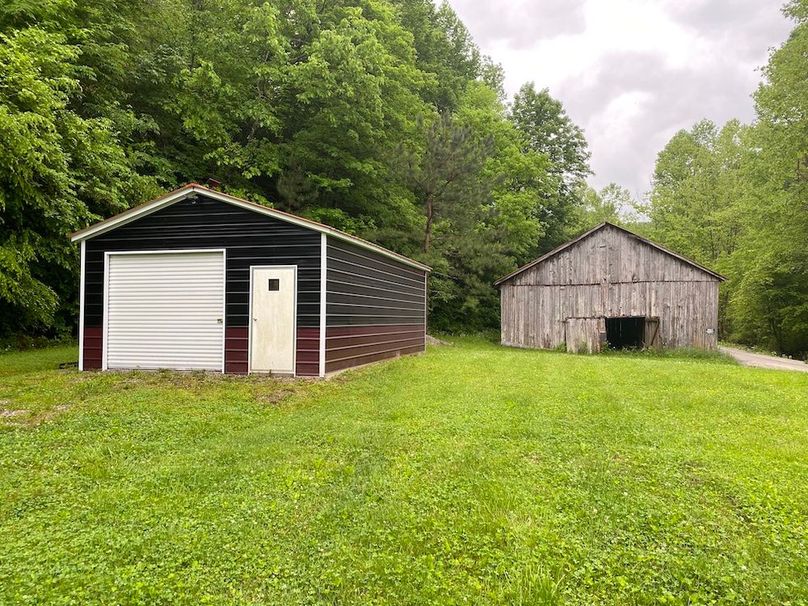 007 the 30x18 metal garage and the big barn copy