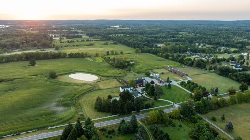 Lapeer MI 170 Featured_Pro Photo-76