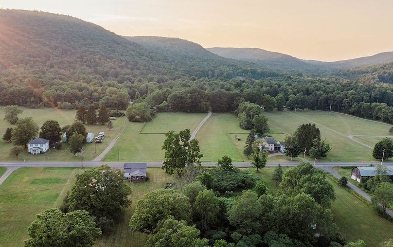 Schuyler_2_Lewis Photo 3