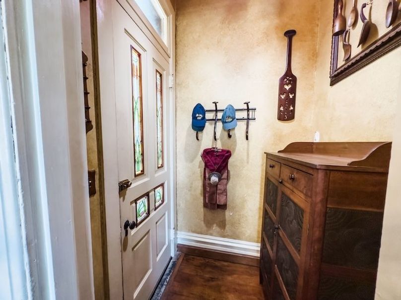 StenceRealty_25_515-N-8th-Street-Marshall-IL_43