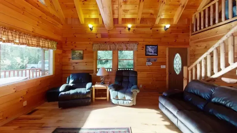 Duffys-Lodge-Living-Room-xs