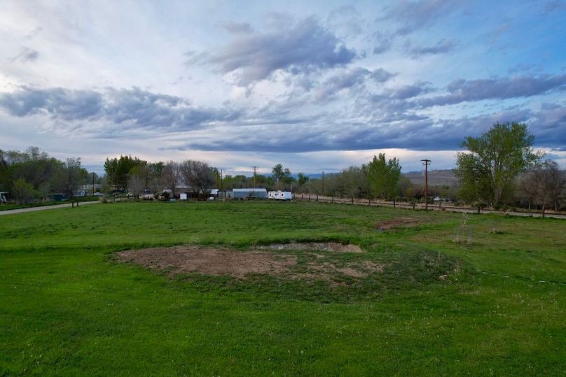 40F2B7A8-0020-4A9B-A689-34C9F68A0FB6_1_105_c