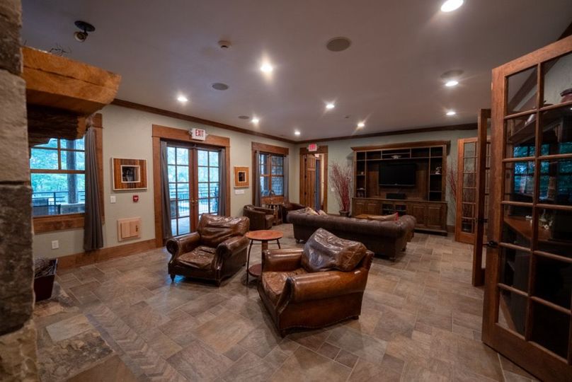 51 Featured_ProPhoto-10