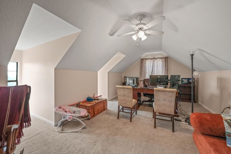 29-2869 Persian Ln26