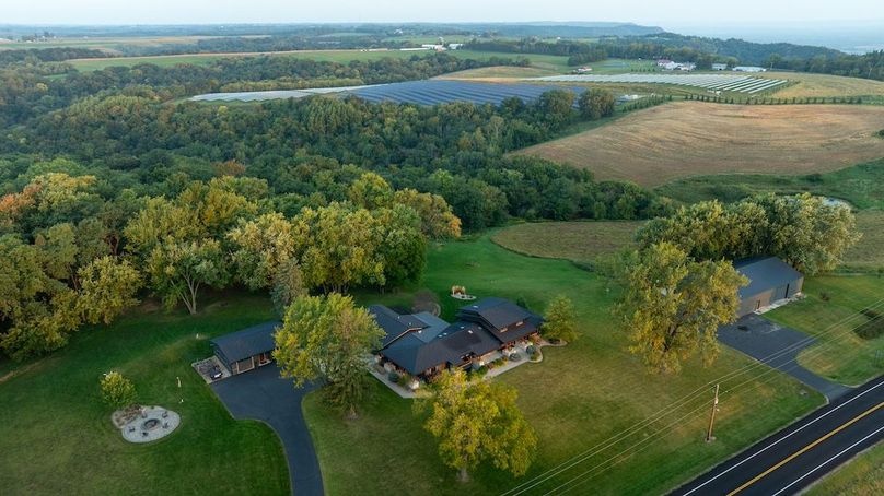 Copy of Winona MN 138 Featured_Pro Photo-104