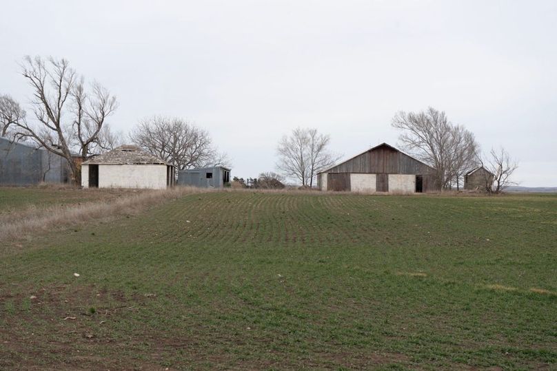 Saline,Ks,476.67_067