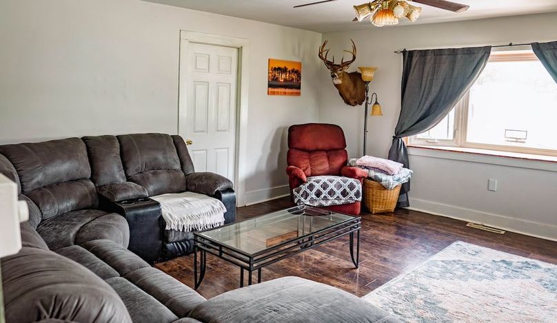 Schuyler_2_Lewis Photo 18