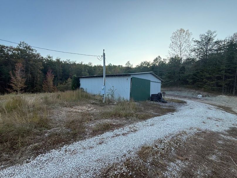 004 view of the building from the northeast corner