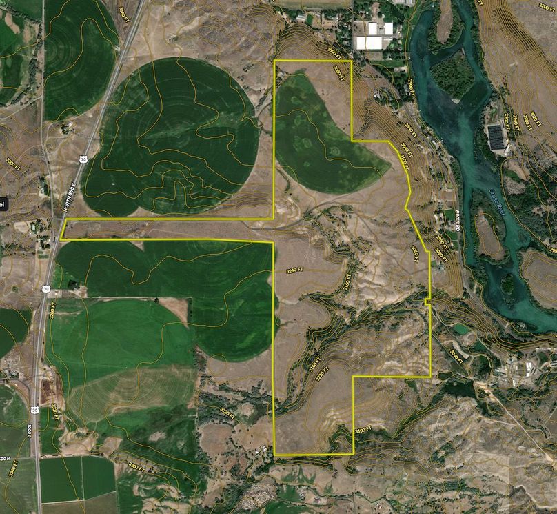 Development Property Overlooking The Snake River Canyon Near Buhl